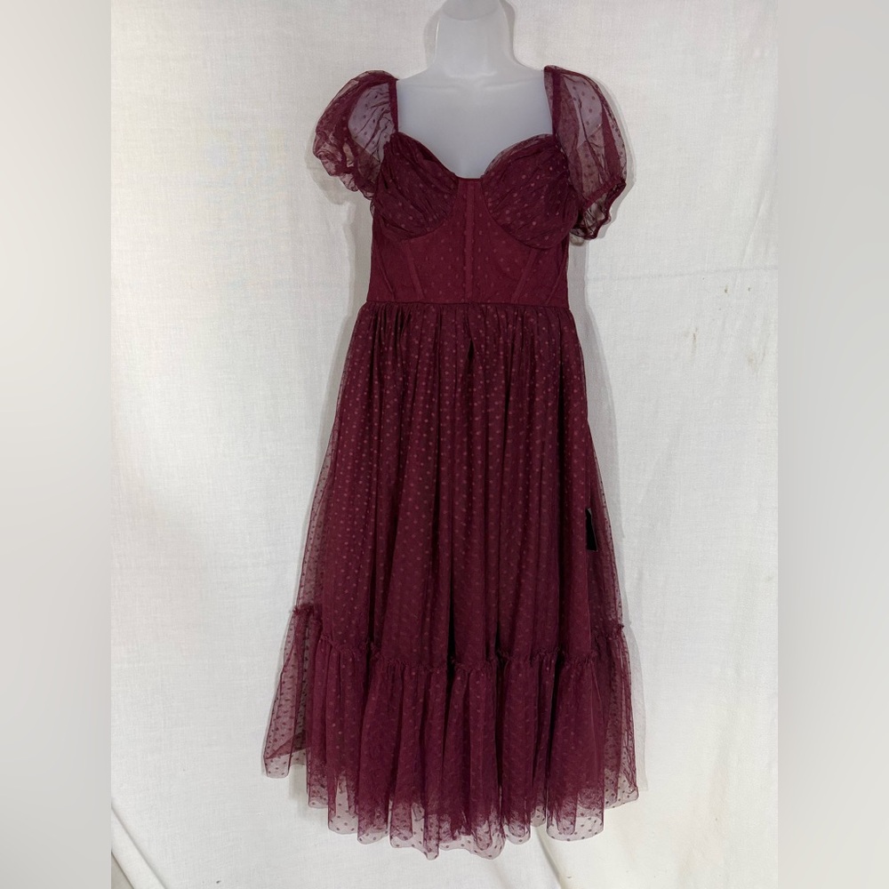 Lulu's Sweet Amor burgundy Tulle Swiss Dot Tiered Bustier Midi Dress Size Large - Picture 4 of 14